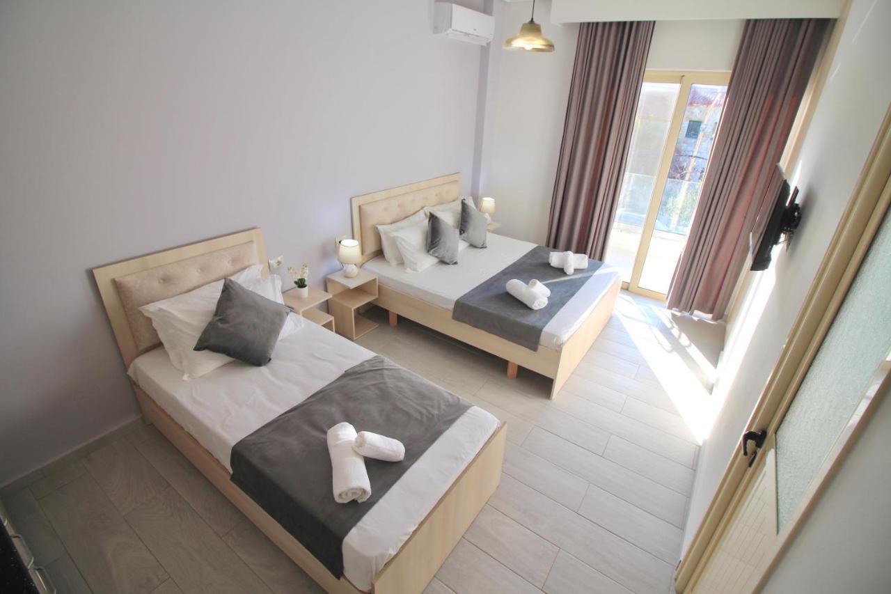 Vision 4 Ksamil Villa Apartments And Rooms Bagian luar foto