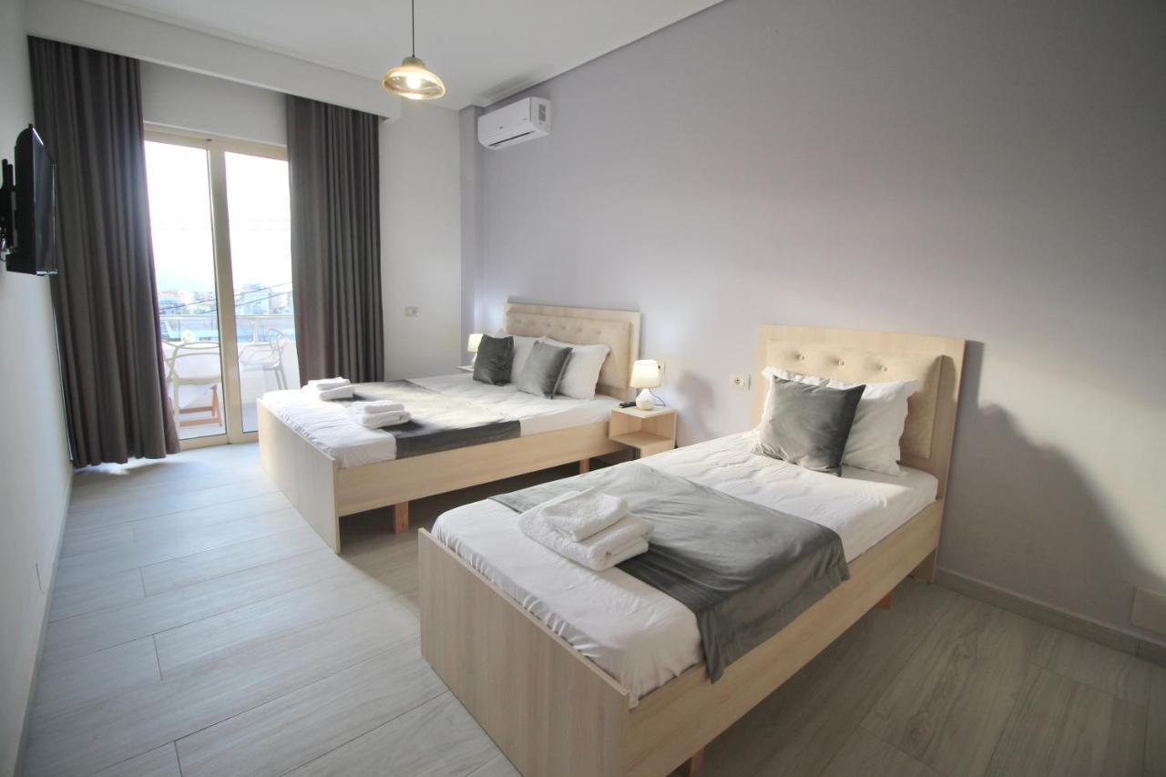 Vision 4 Ksamil Villa Apartments And Rooms Bagian luar foto