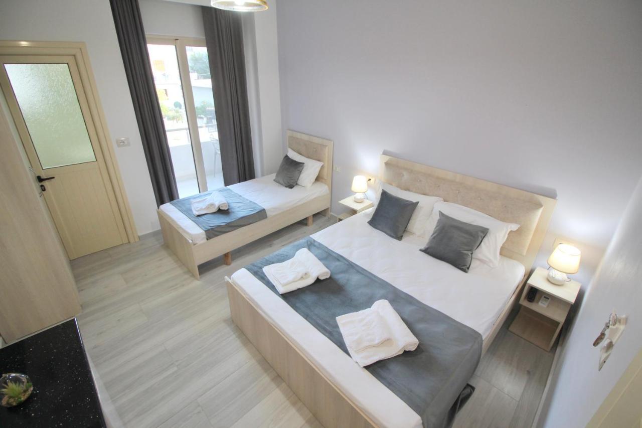 Vision 4 Ksamil Villa Apartments And Rooms Bagian luar foto