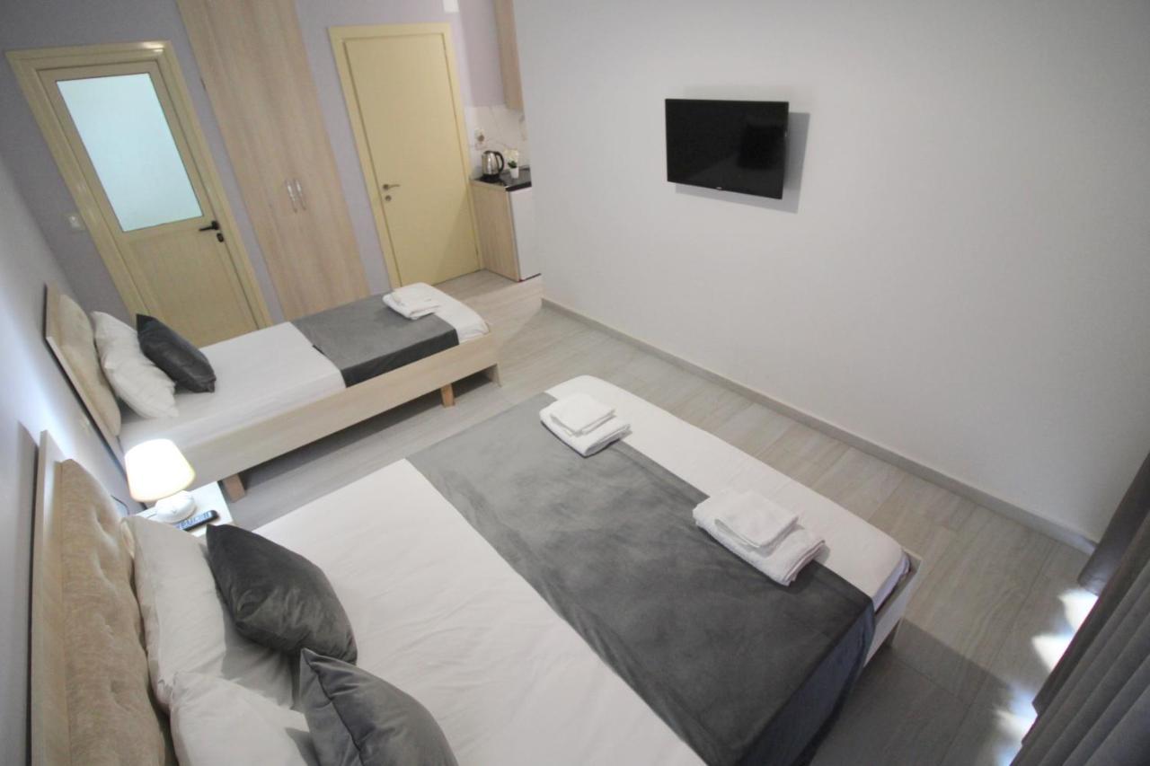Vision 4 Ksamil Villa Apartments And Rooms Bagian luar foto