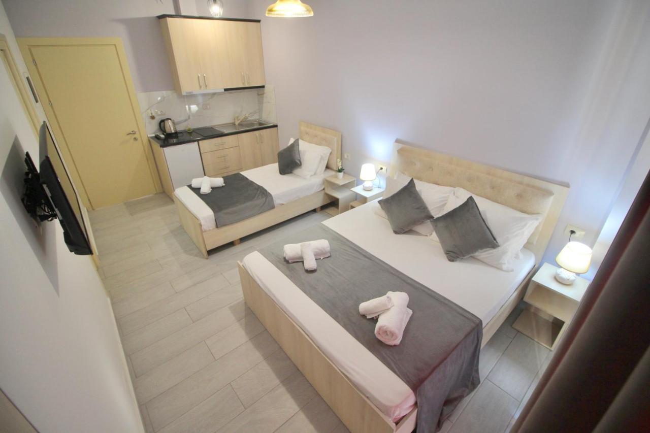 Vision 4 Ksamil Villa Apartments And Rooms Bagian luar foto