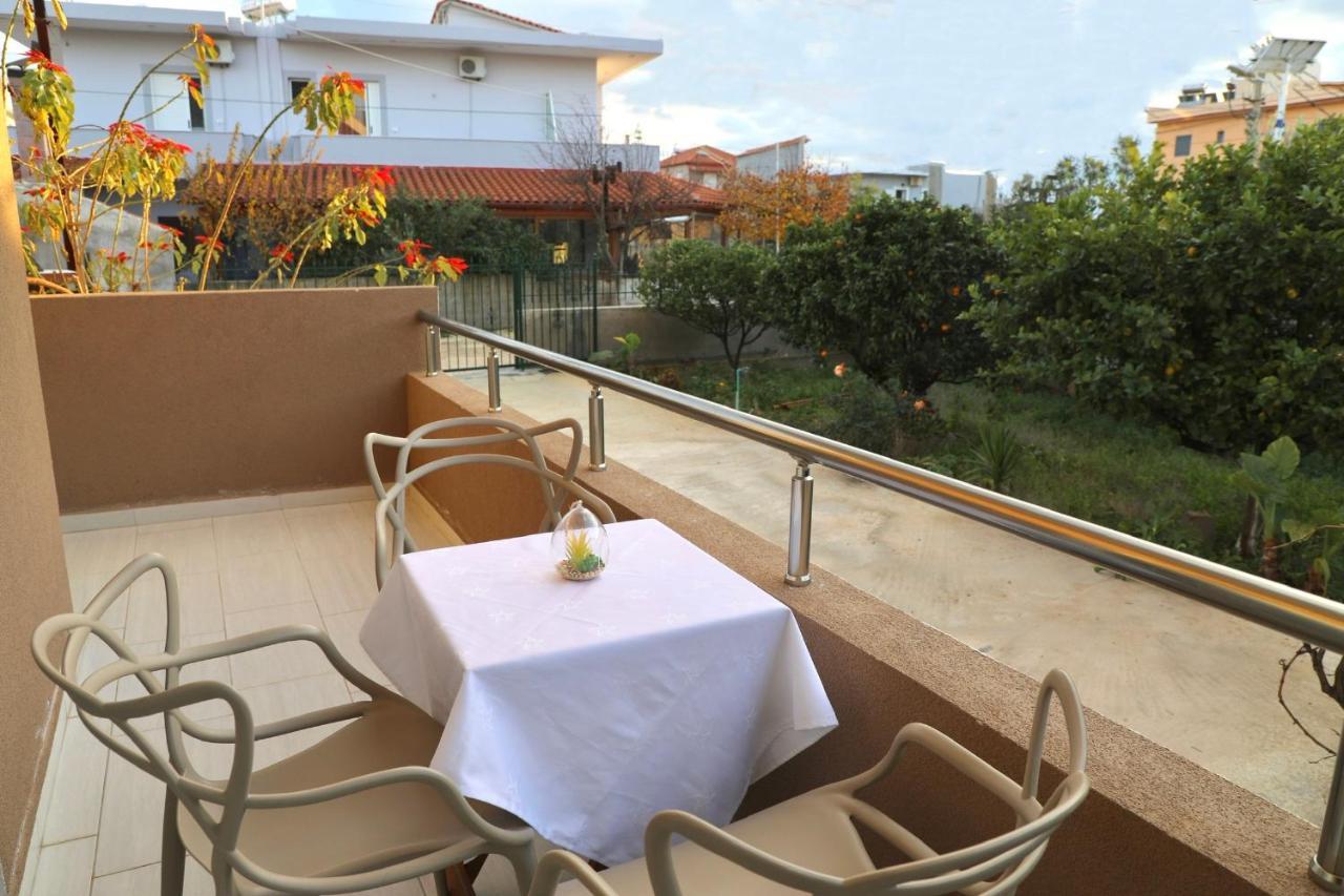 Vision 4 Ksamil Villa Apartments And Rooms Bagian luar foto